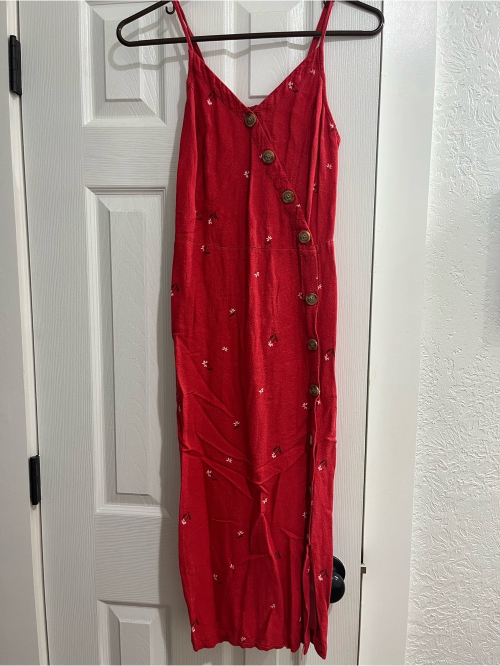 Universal Thread Red Button-Front Floral Midi Dress